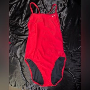 Nike Hydrastrong Solid Racerback One Piece Swimsuit University Red